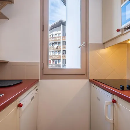 A Lovely Flat With Parking And Views Of Mont Blanc *